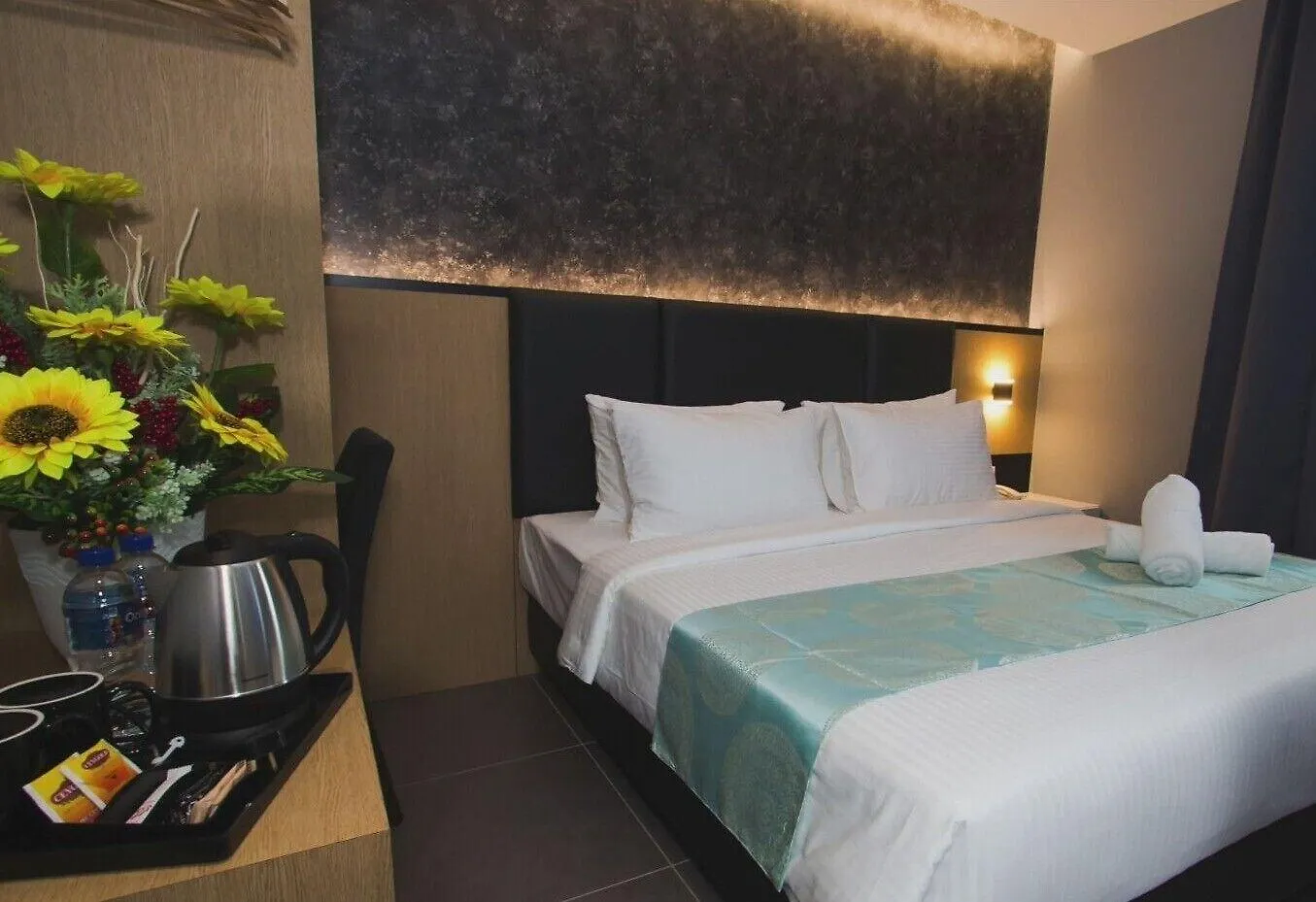 ג'והור בהרו Solid Hotels