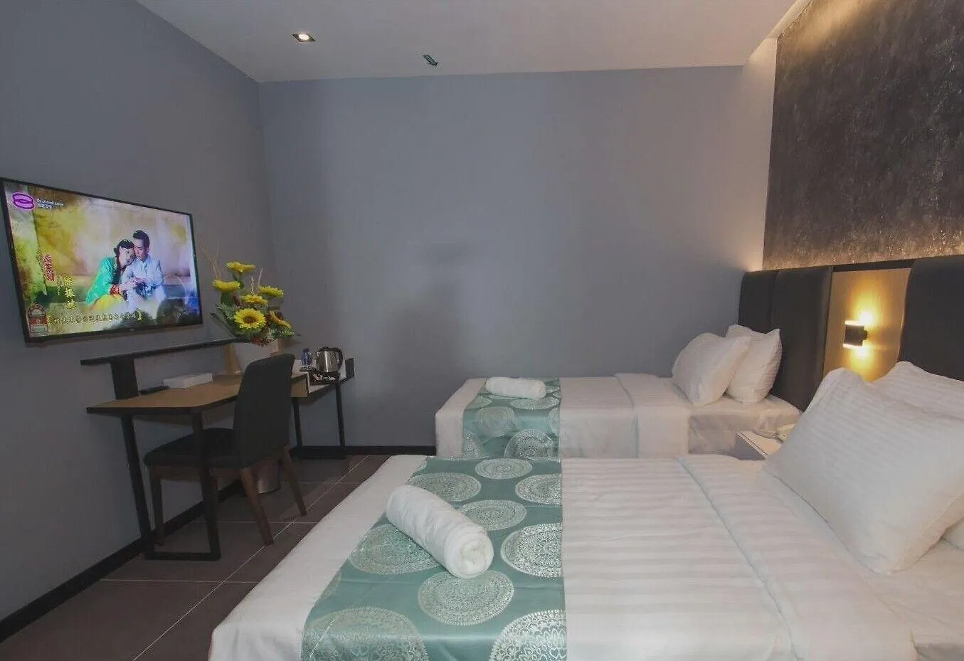 ג'והור בהרו Solid Hotels