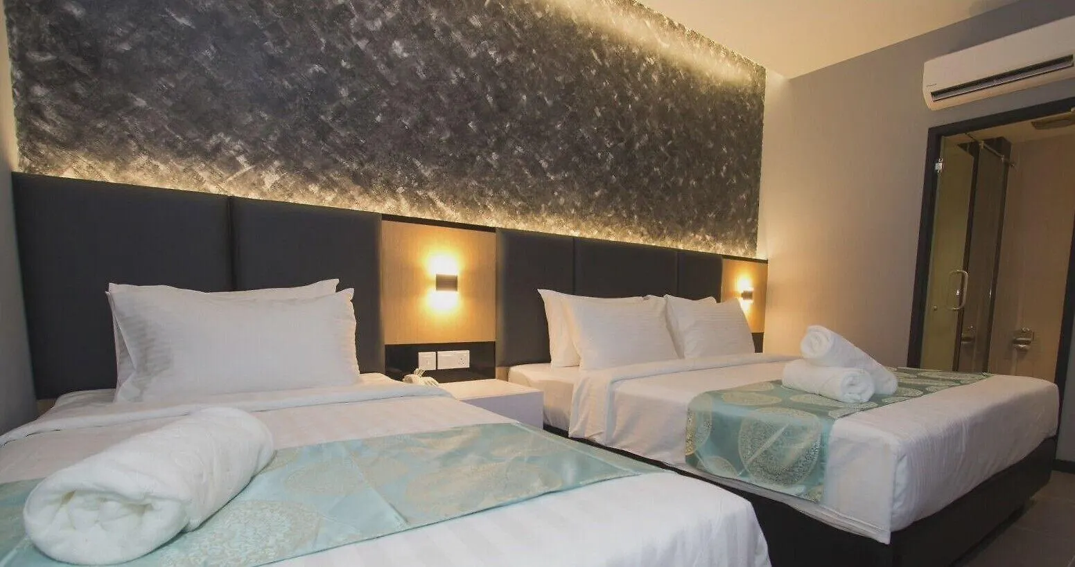 ג'והור בהרו Solid Hotels 2*, ג'והור בהרו מלזיה