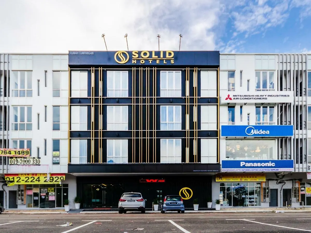 ג'והור בהרו Solid Hotels