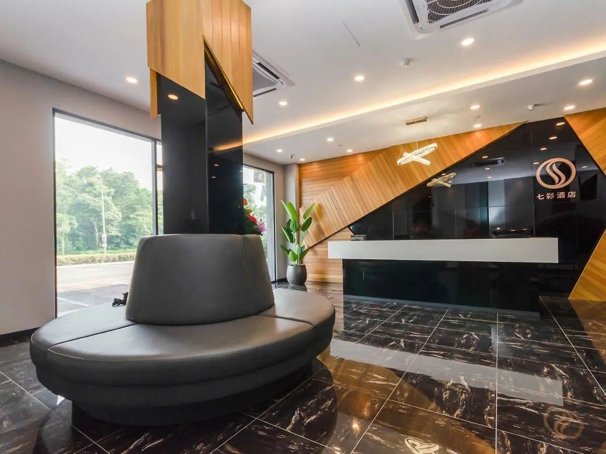 ג'והור בהרו Solid Hotels